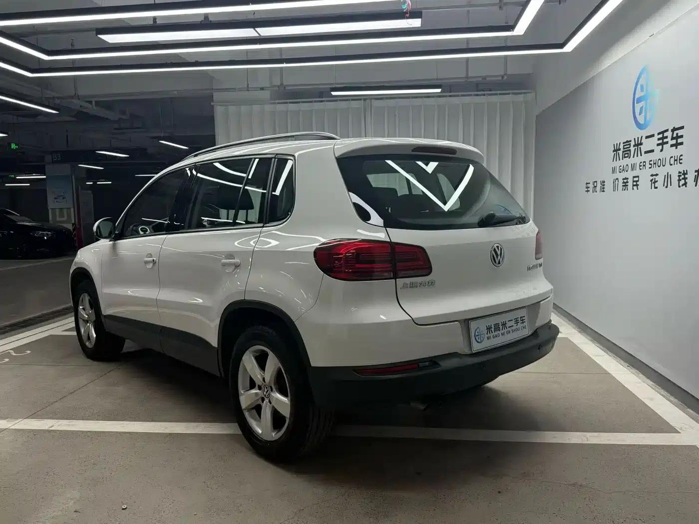 2013 Volkswagen Tiguan 1.8TSI Automatic 2WD Comfort Edition — миниатюра 11