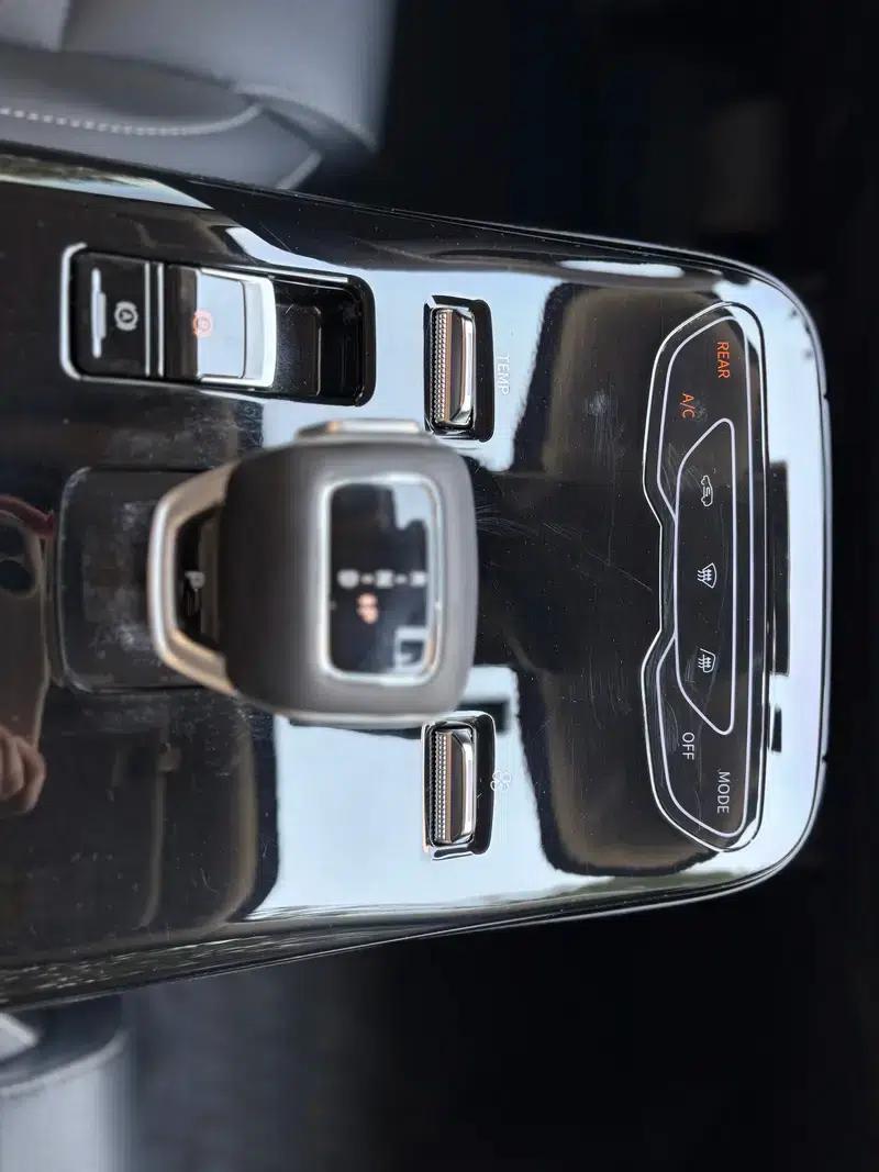 Xinghai V9 2026 1.5TD Enjoy Series 200km Comfort Model — миниатюра 16