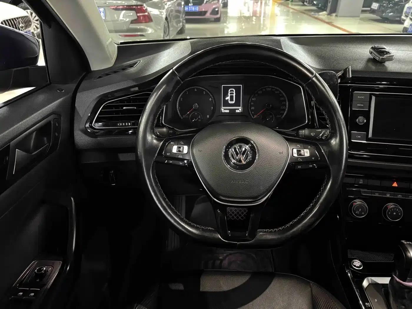 2018 T-ROC 280TSI DSG 2WD Comfort Model (National V Emission Standard) — миниатюра 7