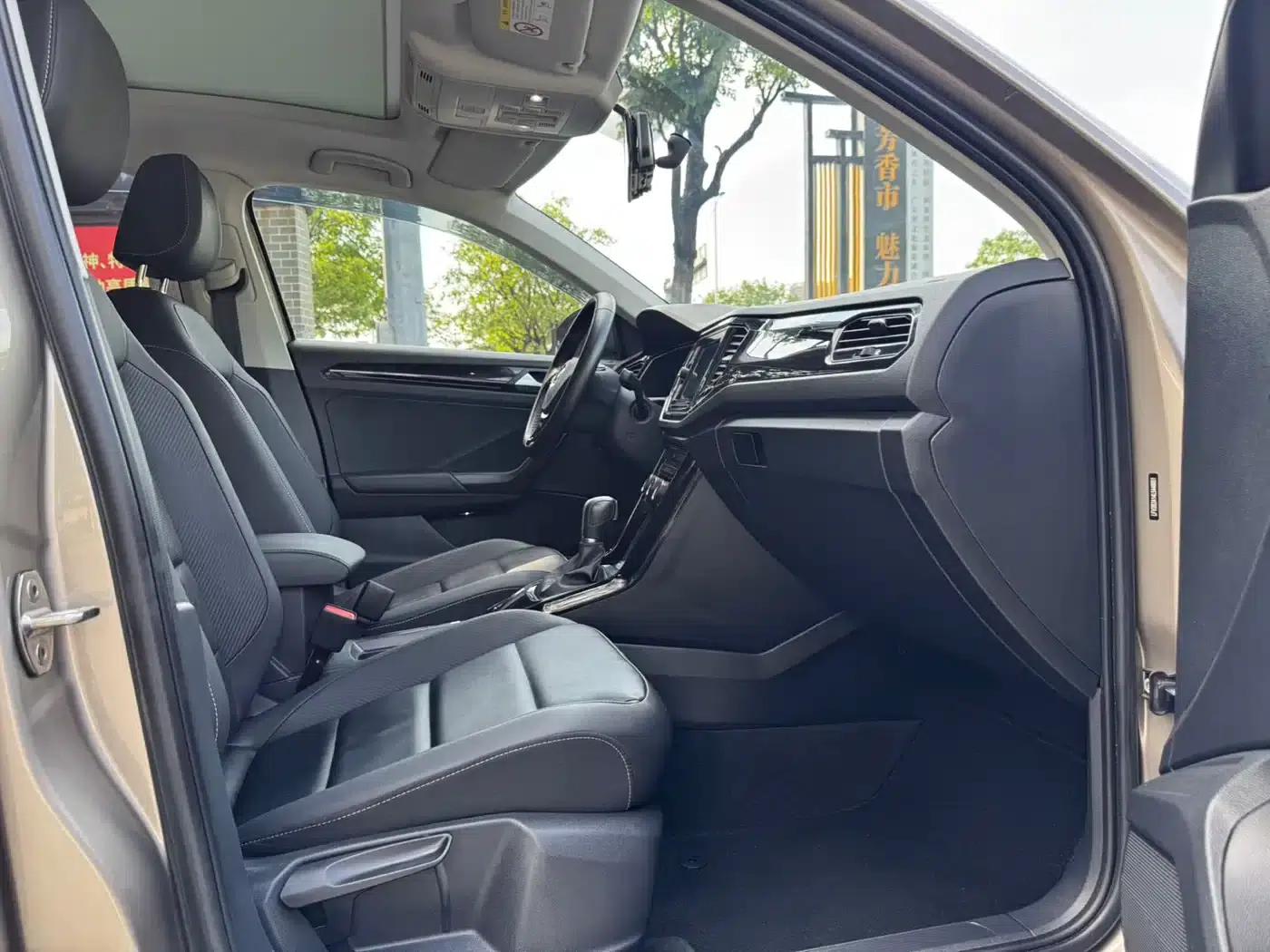 T-ROC 2020 Model 280TSI DSG 2WD Comfort — миниатюра 10