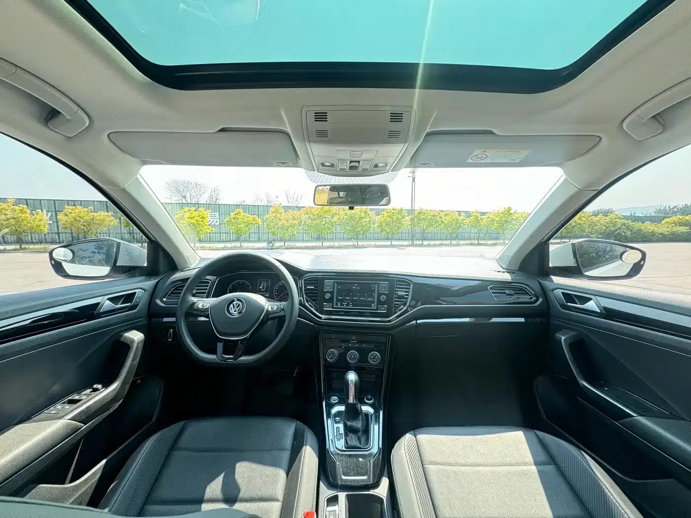 2018 T-ROC 280TSI DSG 2WD Comfort Model (National V Emission Standard) — миниатюра 13