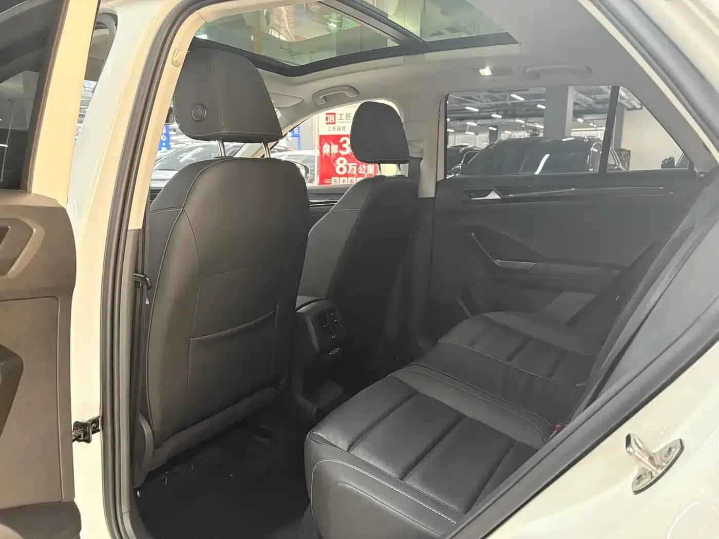 T-ROC 2022 280TSI DSG 2WD Comfort Plus — миниатюра 8