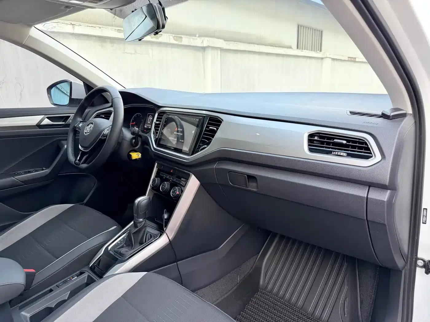 2018 T-ROC 230TSI DSG 2WD Entry-level Model (China V Emission Standard) — миниатюра 8