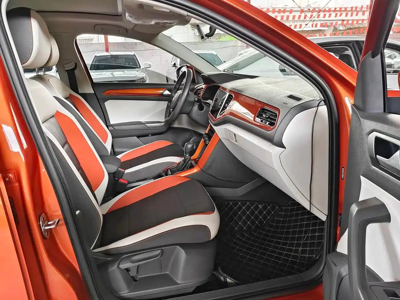 2018 T-ROC 280TSI DSG 4WD Comfort Model (National V Emission Standard) — миниатюра 5