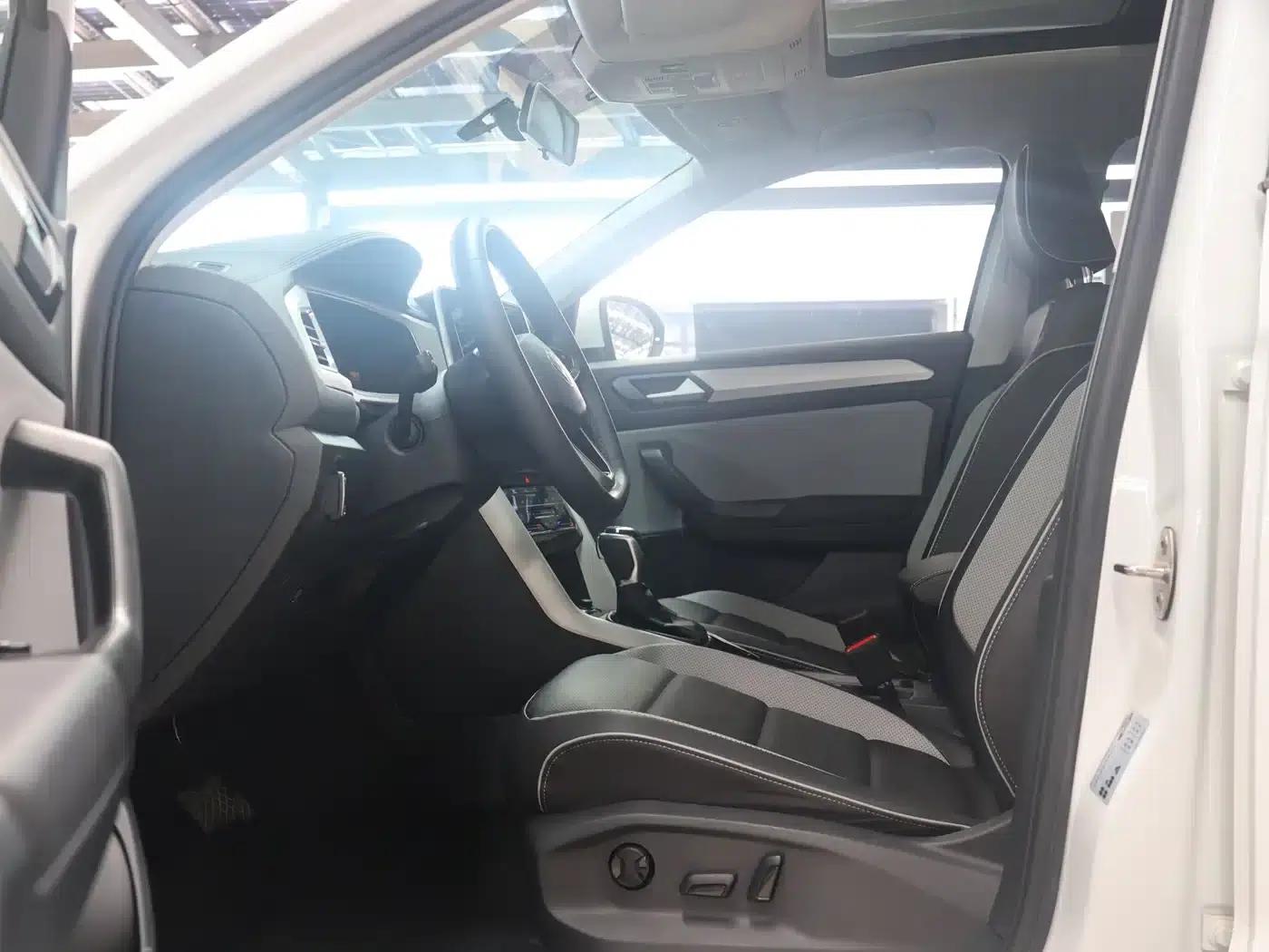 2023 T-ROC 280TSI DSG 2WD Time Edition — миниатюра 8