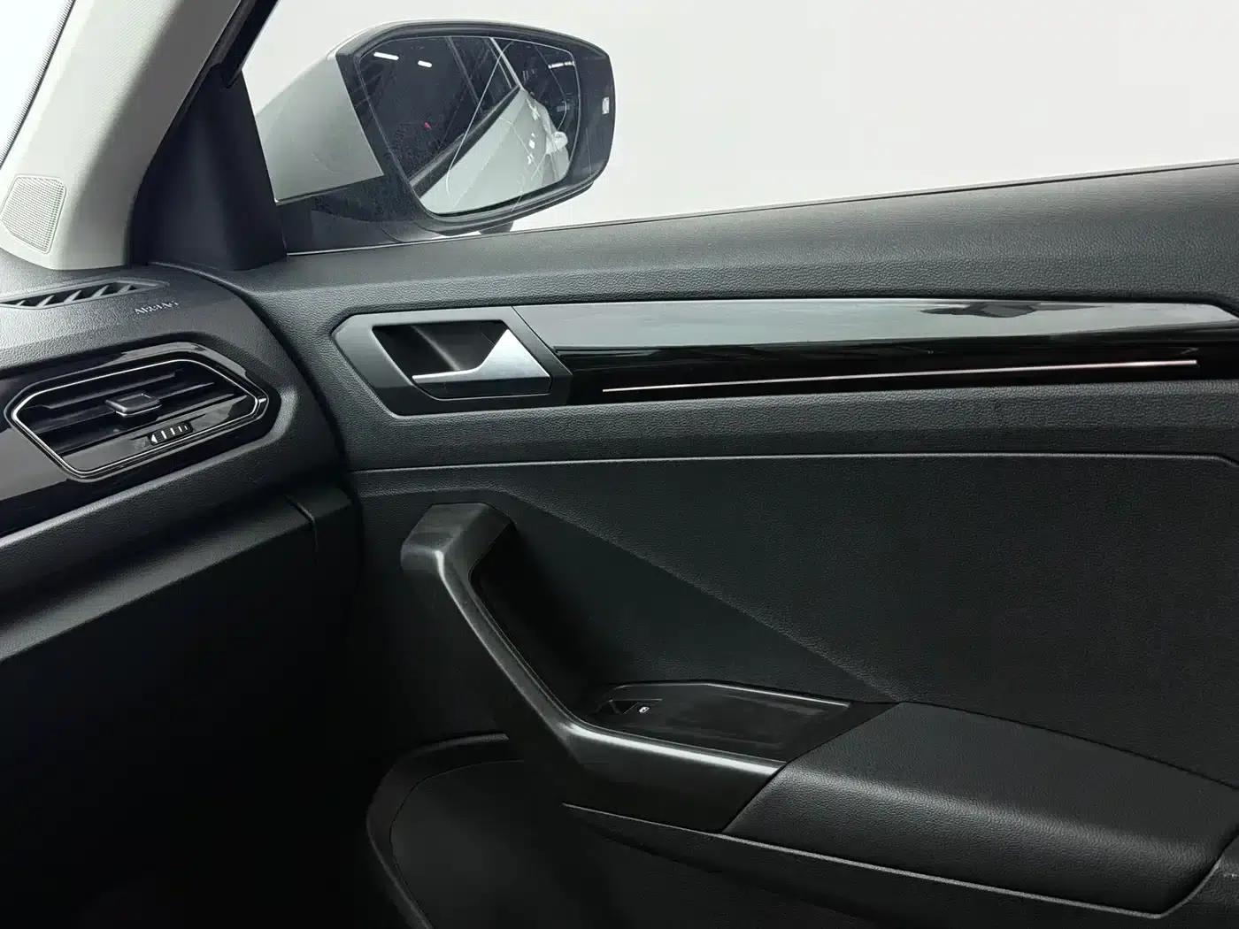 T-ROC 2022 280TSI DSG 2WD Comfort Plus — миниатюра 11
