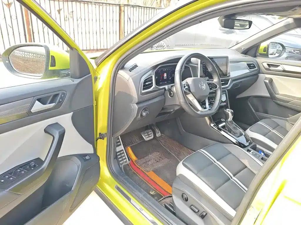 2023 T-ROC 300TSI DSG 2WD Starlight Edition — миниатюра 13