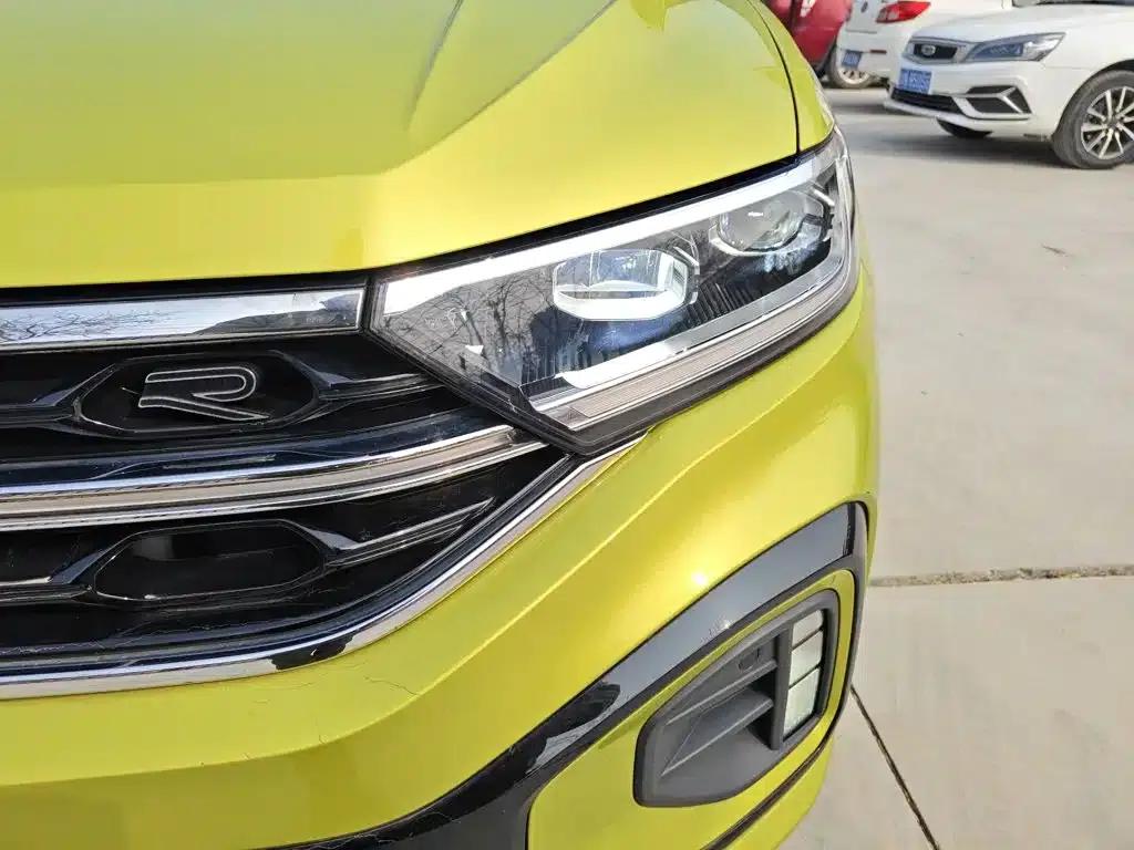 2023 T-ROC 300TSI DSG 2WD Starlight Edition — миниатюра 19