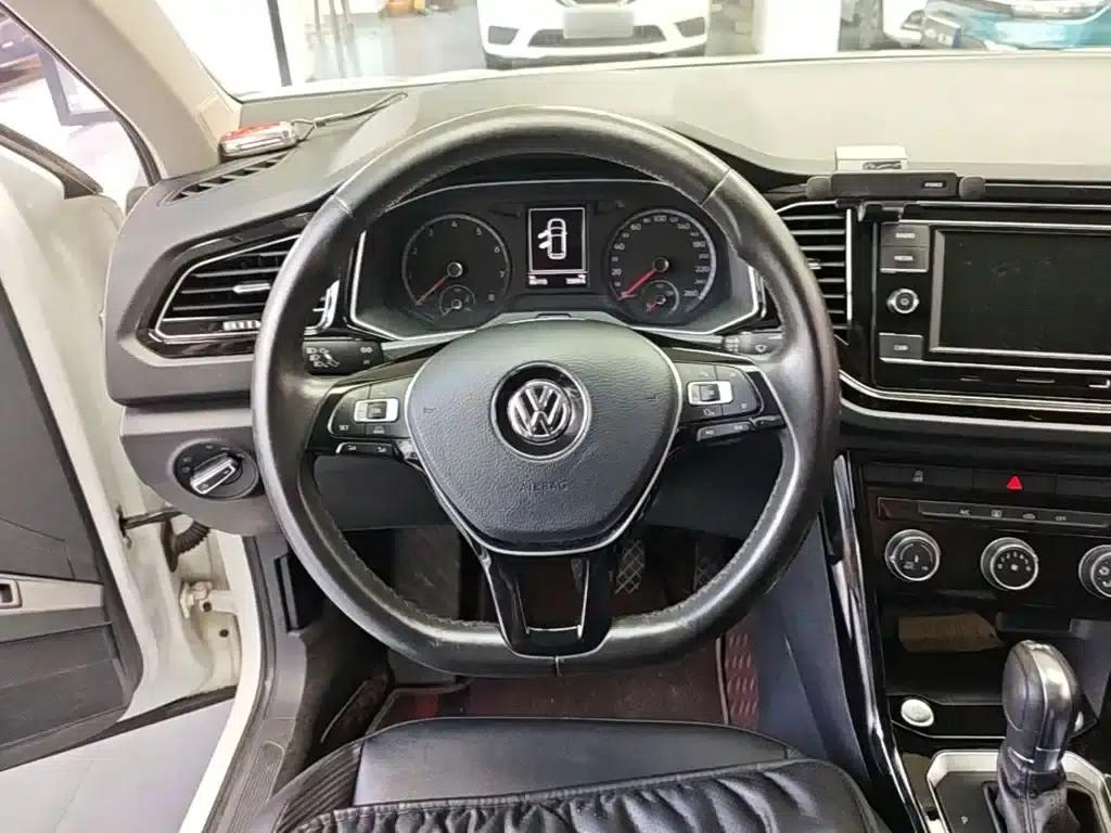 2018 T-ROC 280TSI DSG 2WD Comfort Model (National V Emission Standard) — миниатюра 11