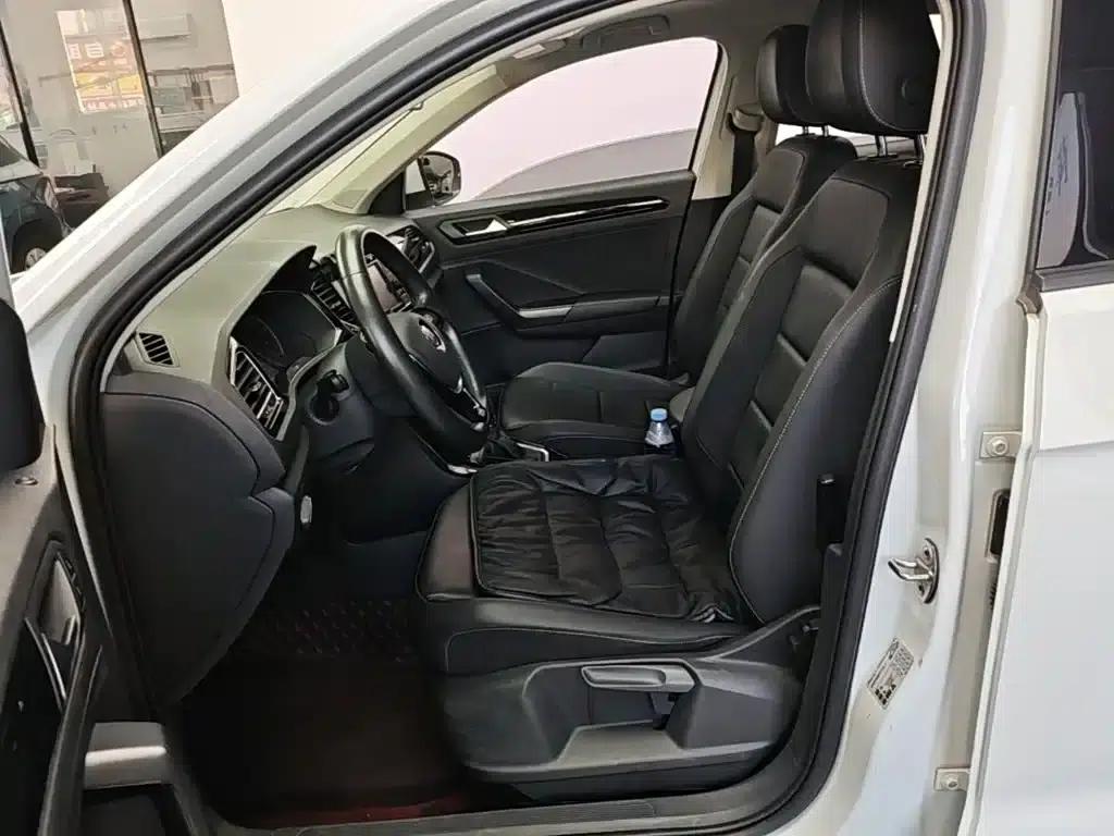 2018 T-ROC 280TSI DSG 2WD Comfort Model (National V Emission Standard) — миниатюра 15