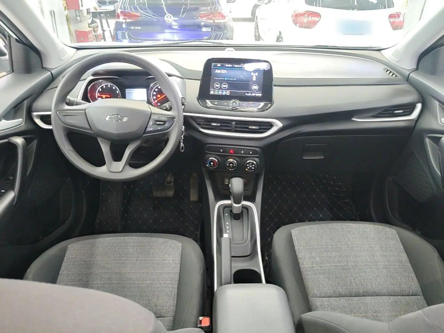 Chevrolet Trax 2019 Redline 335T CVT Trendy Version China VI Standard — миниатюра 12