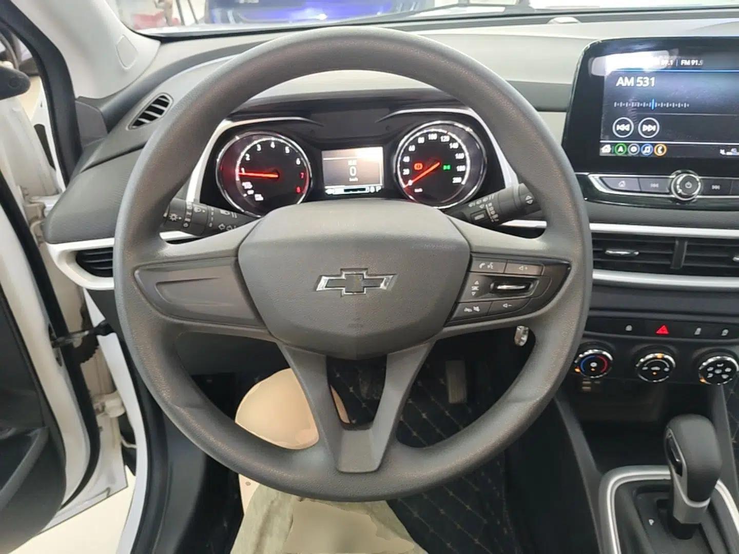 Chevrolet Trax 2019 Redline 335T CVT Trendy Version China VI Standard — миниатюра 13