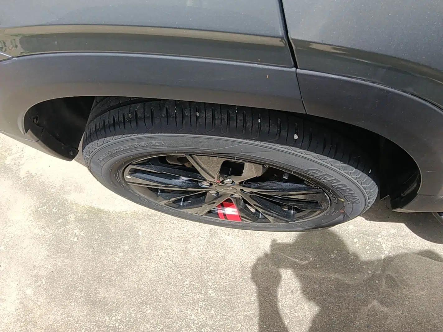 Chevrolet Trax 2019 Redline 335T CVT Luxury Edition China VI Standard — миниатюра 11