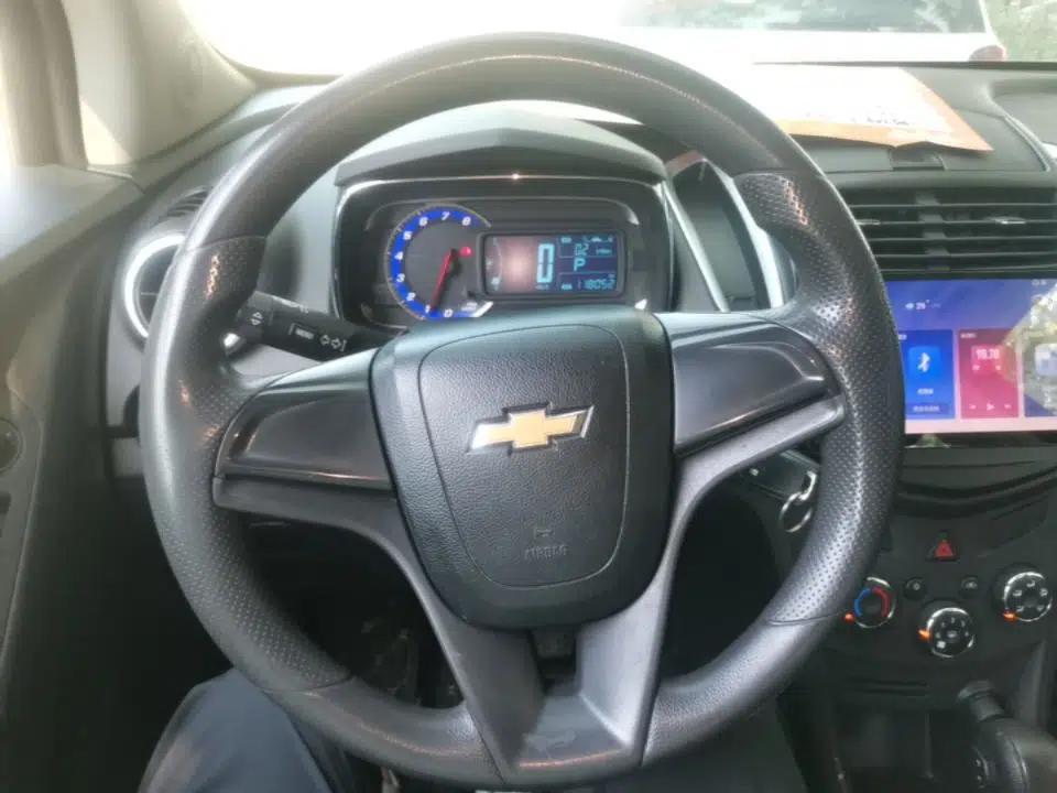 Chevrolet Trax 2014 1.4T Automatic Two-Wheel Drive Comfort Version — миниатюра 19