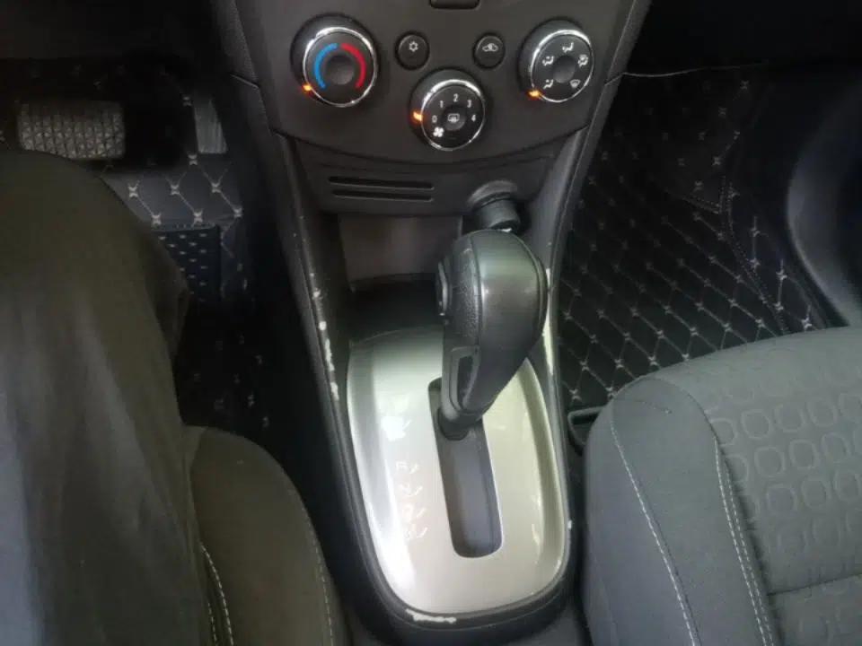 Chevrolet Trax 2014 1.4T Automatic Two-Wheel Drive Comfort Version — миниатюра 23