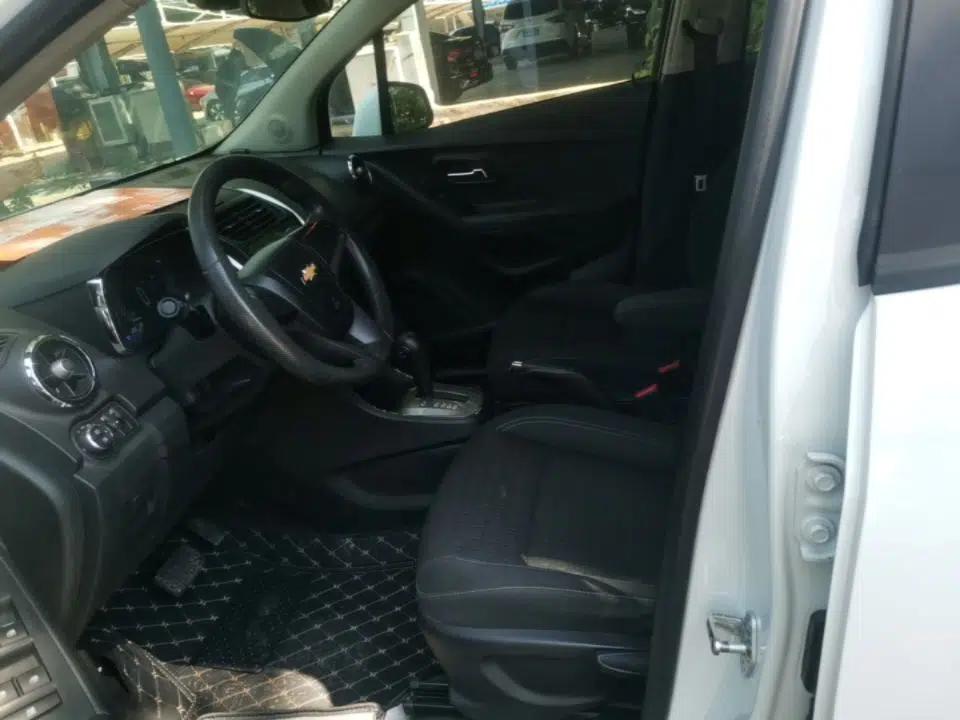 Chevrolet Trax 2014 1.4T Automatic Two-Wheel Drive Comfort Version — миниатюра 24