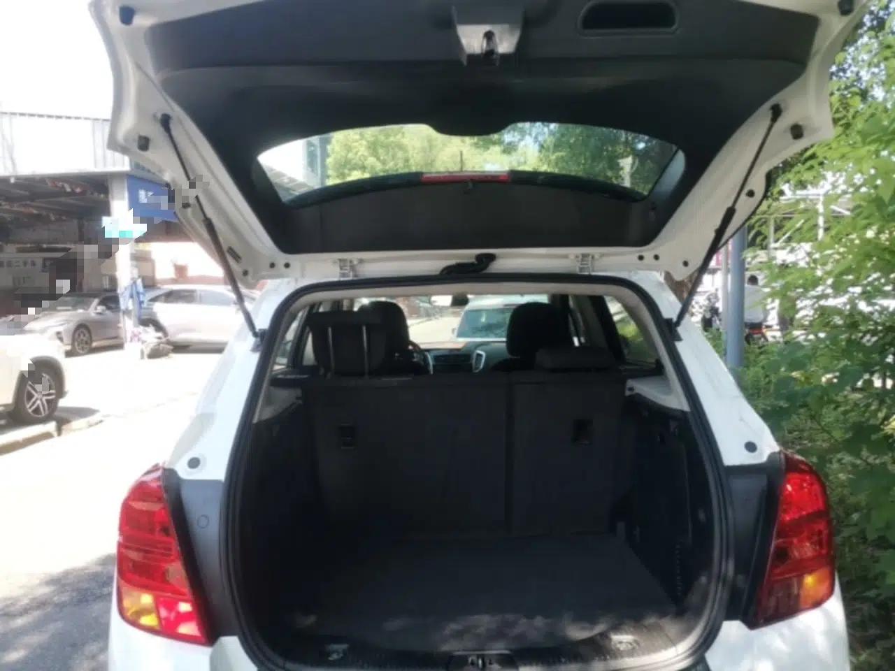 Chevrolet Trax 2014 1.4T Automatic Two-Wheel Drive Comfort Version — миниатюра 29