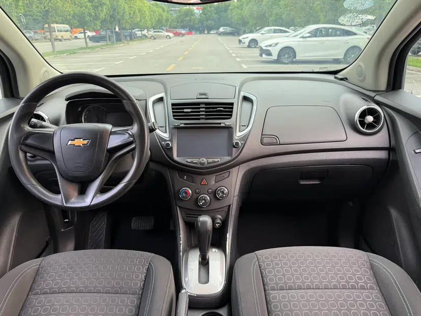 Chevrolet Trax 2014 1.4T Automatic Two-Wheel Drive Comfort Version — миниатюра 32