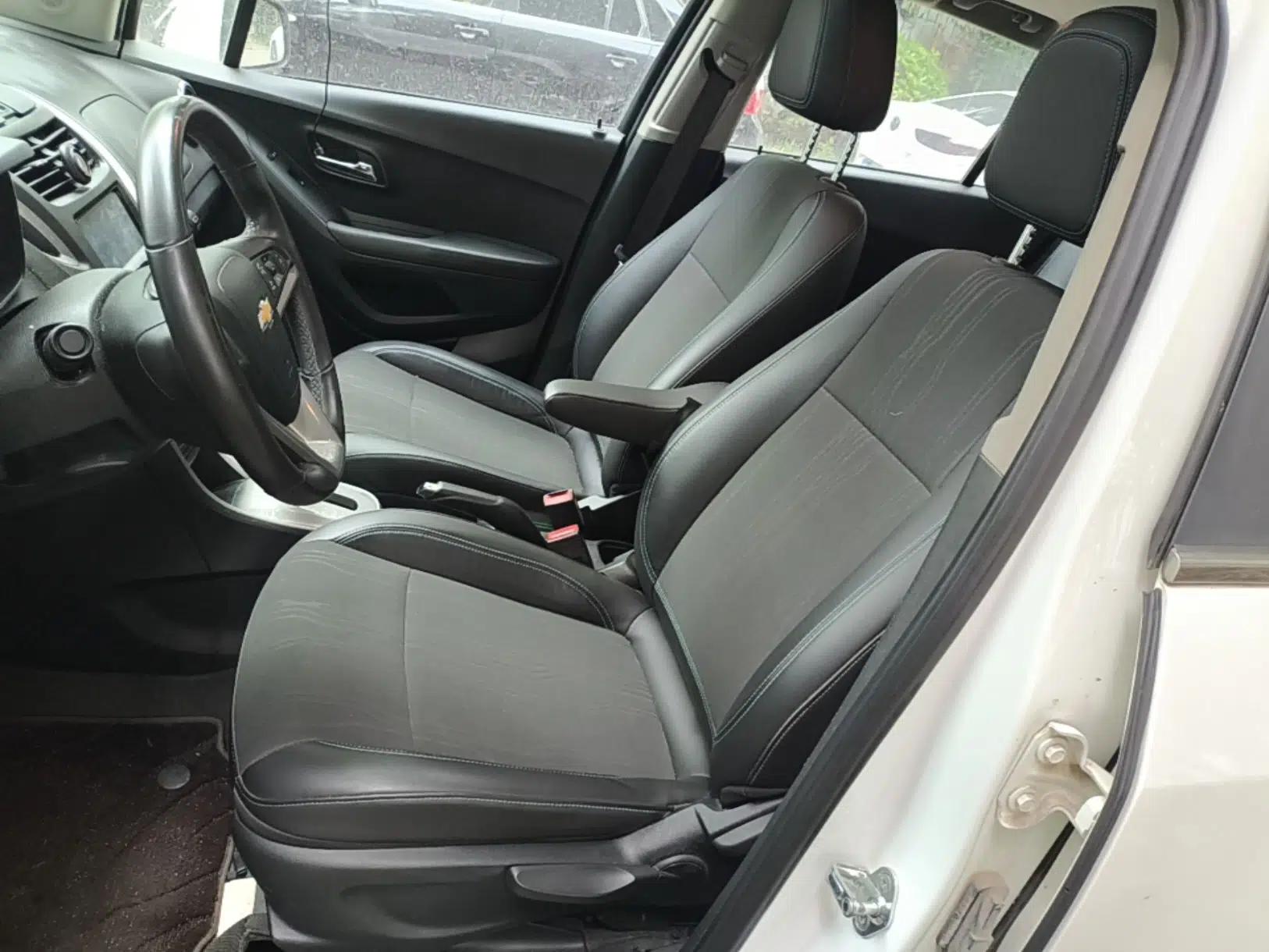 Chevrolet Trax 2014 1.4T Automatic Two-Wheel Drive Luxury Model — миниатюра 17