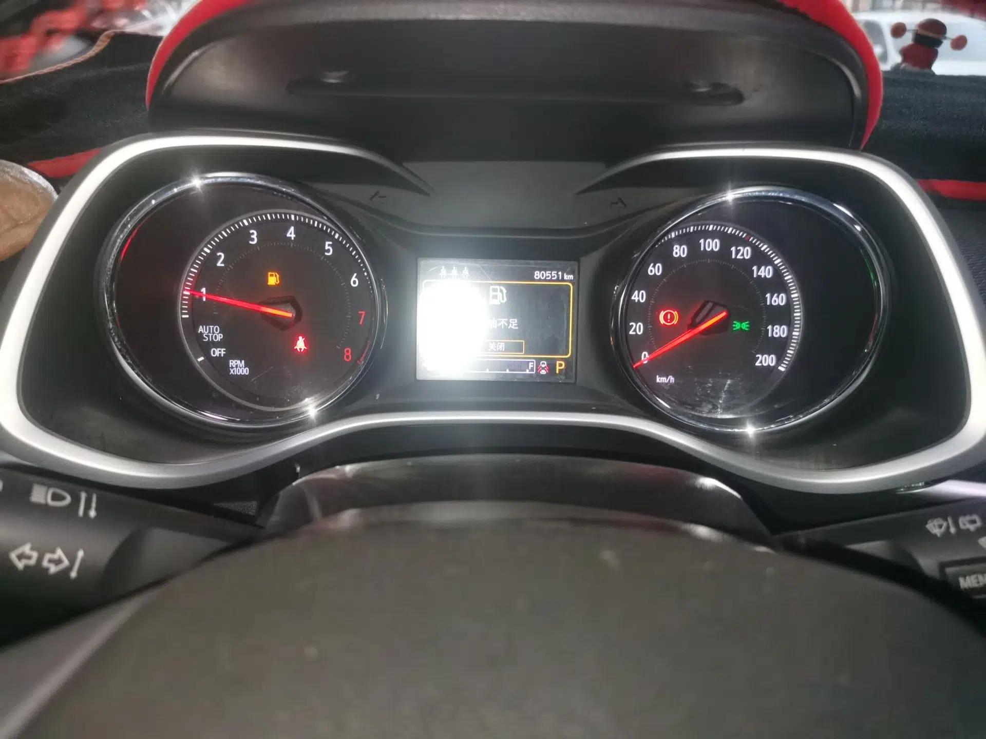 Chevrolet Trax 2019 Redline 335T CVT Top-Tier Model China VI Standard — миниатюра 11
