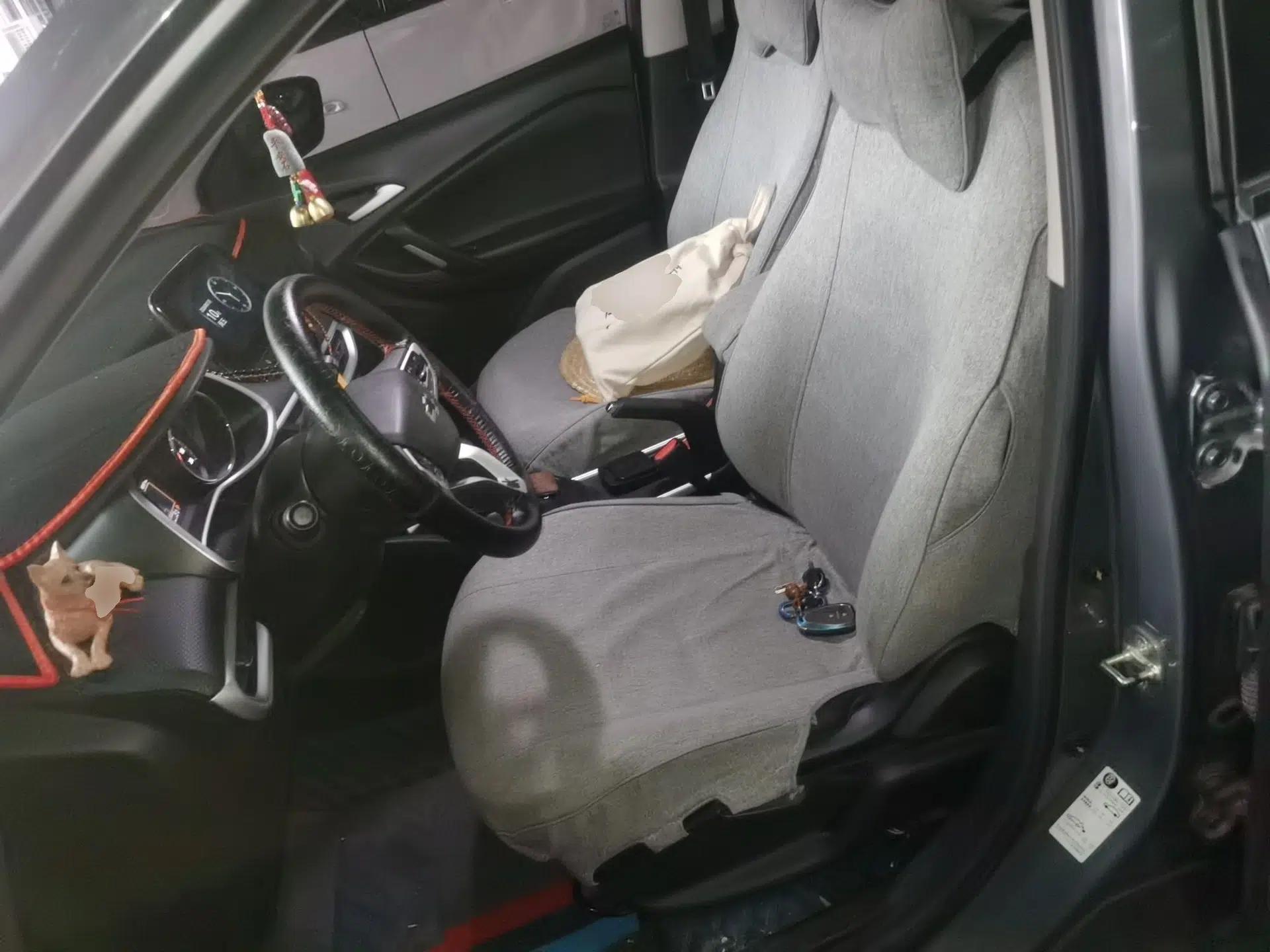 Chevrolet Trax 2019 Redline 335T CVT Top-Tier Model China VI Standard — миниатюра 15