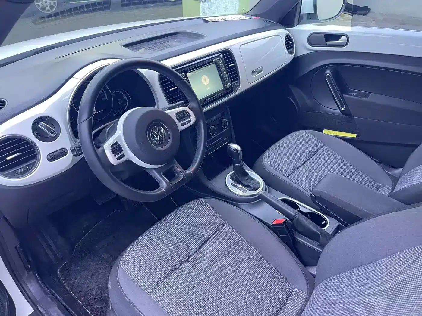 2015 Volkswagen Beetle 280TSI — миниатюра 17