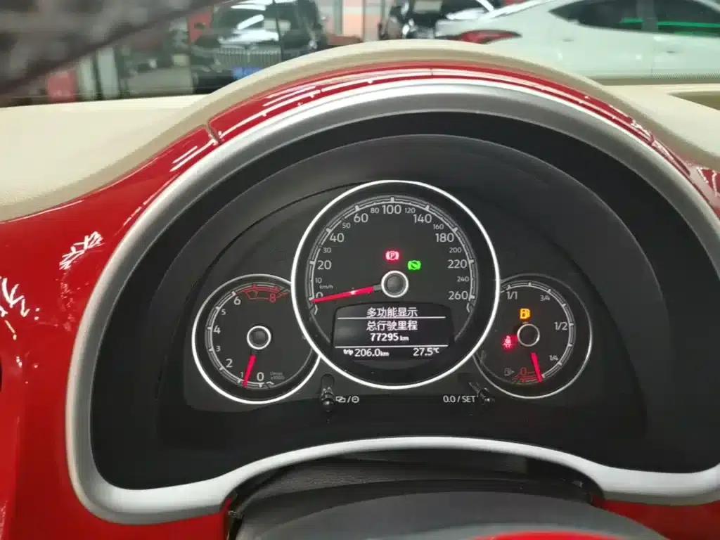 2018 Volkswagen Beetle 180TSI Comfortline — миниатюра 12