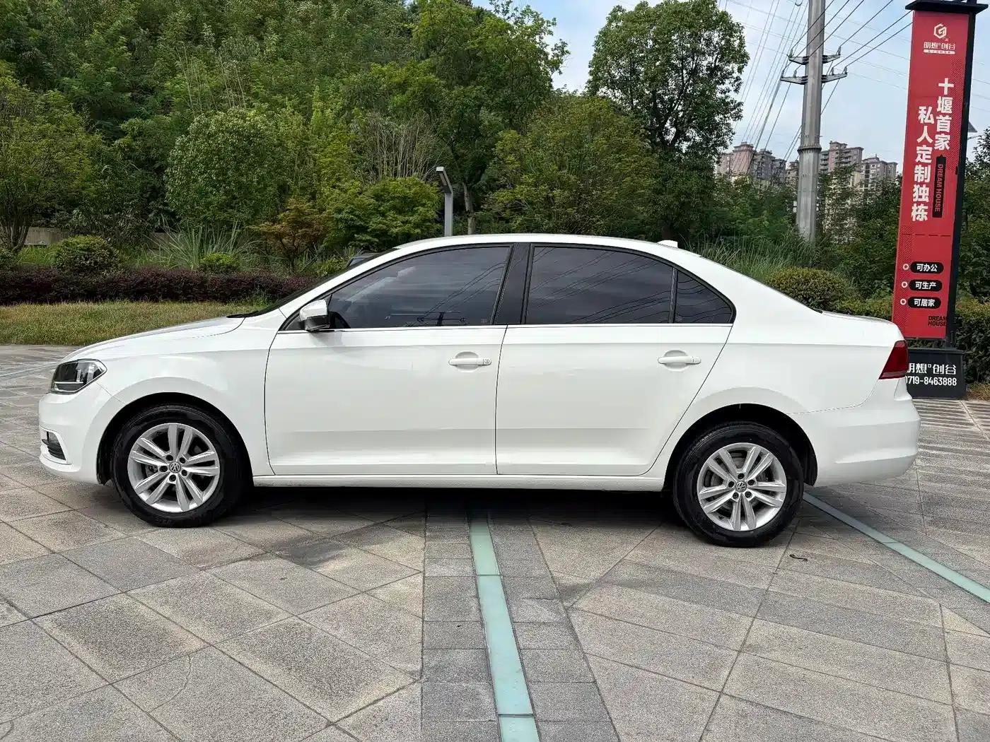 Santana 2018 1.5L Automatic Comfort Edition — миниатюра 15