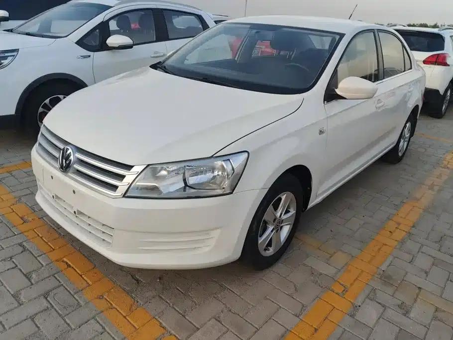 Santana 2015 1.4L Manual Fashion Edition — миниатюра 1