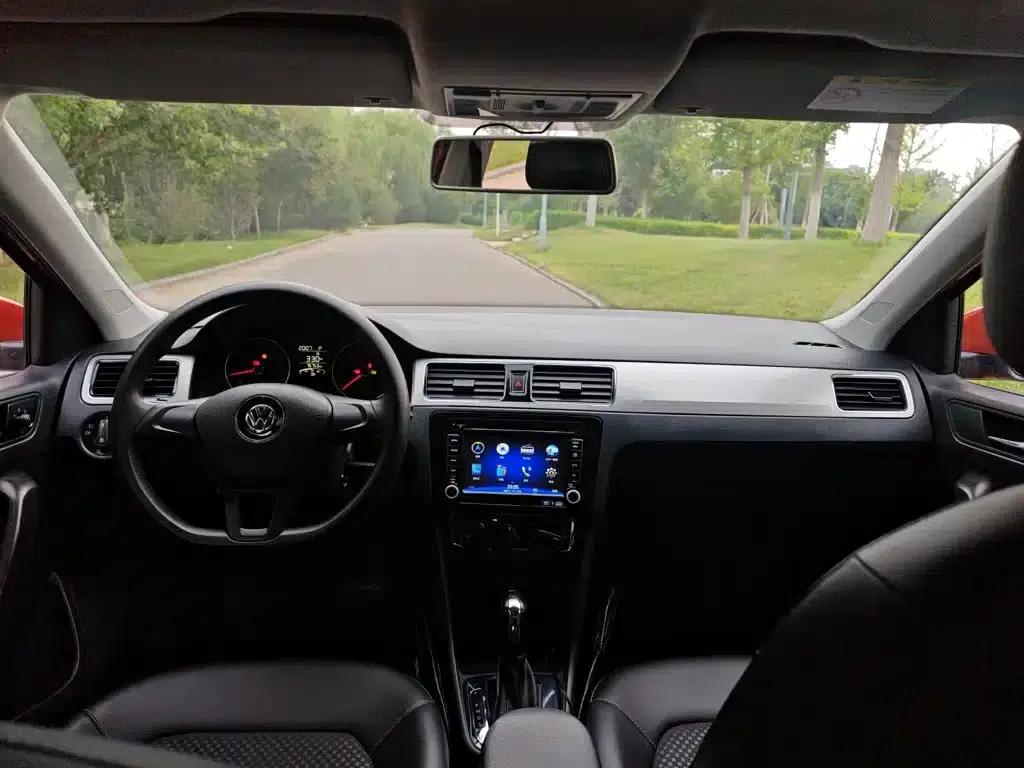 Santana 2015 Gran Lavida 1.6L Automatic Comfort Model — миниатюра 16