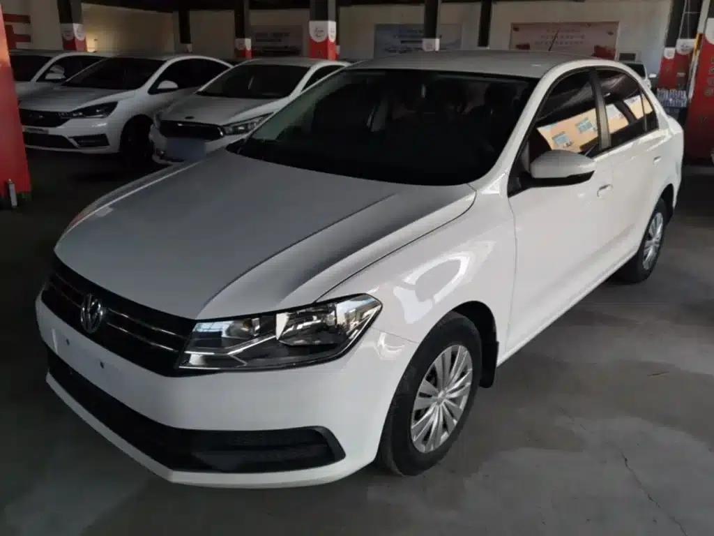 Santana 2018 1.5L Manual Fashion Edition — миниатюра 1