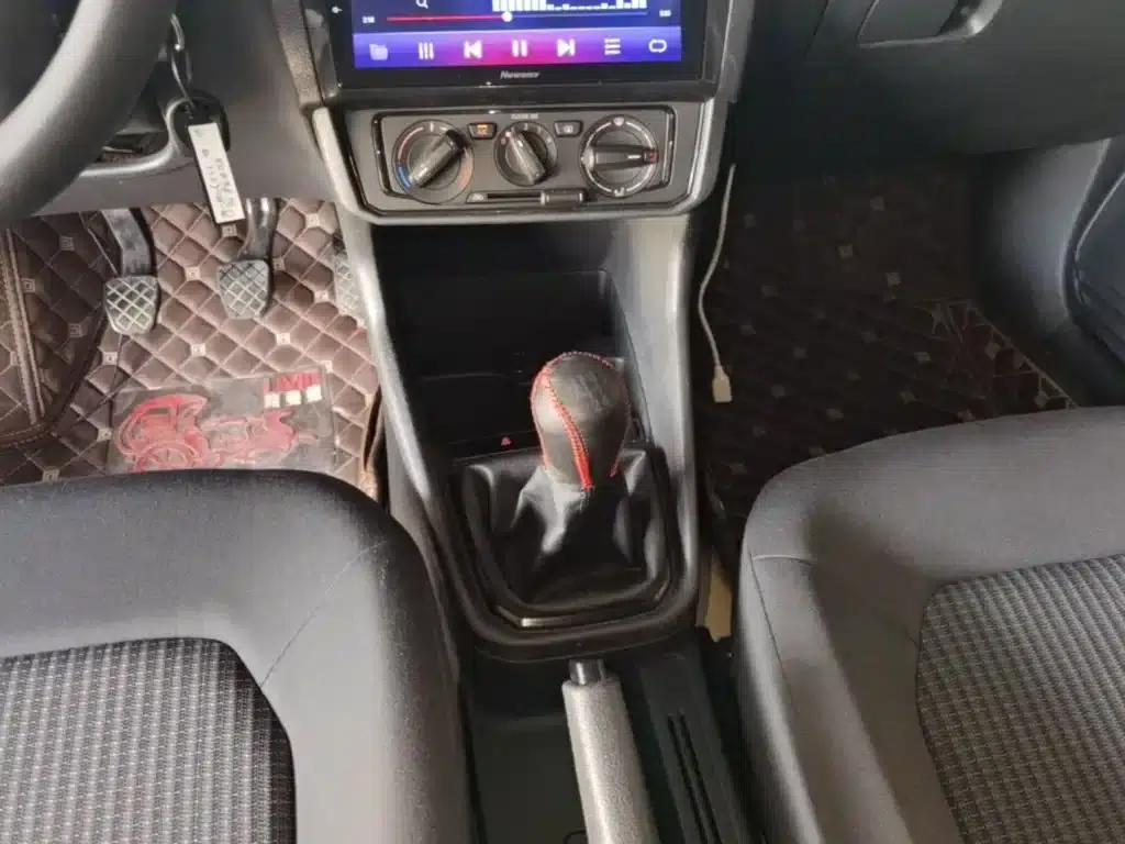 Santana 2018 1.5L Manual Fashion Edition — миниатюра 14