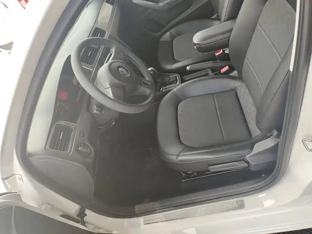 Santana 2015 1.6L Automatic Comfort Edition — миниатюра 15