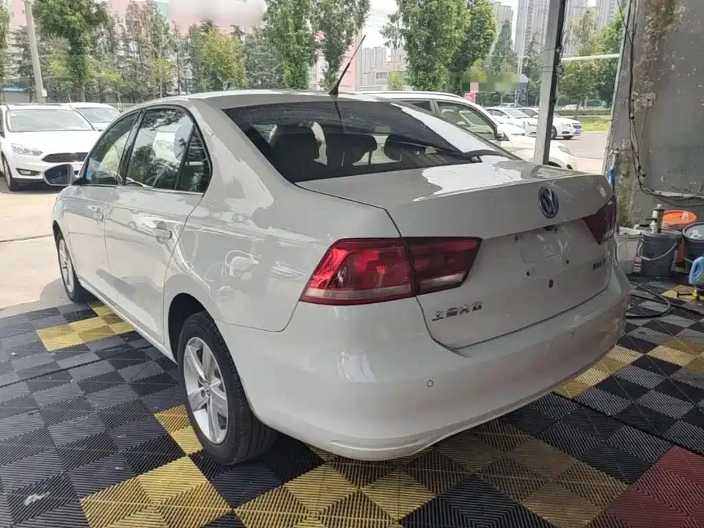 Santana 2015 1.6L Automatic Comfort Edition — миниатюра 5