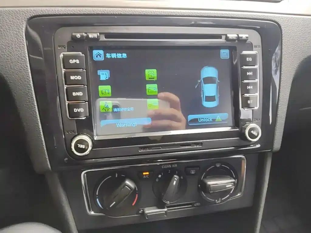 Santana 2015 Gran Lavida 1.6L Automatic Comfort Model — миниатюра 13