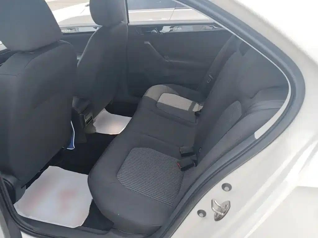 Santana 2021 1.5L Manual Fashion Edition — миниатюра 17