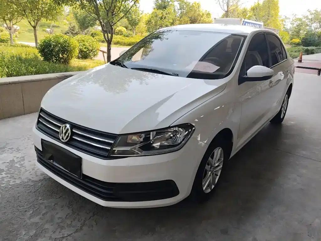 Santana 2021 1.5L Manual Fashion Edition — миниатюра 1