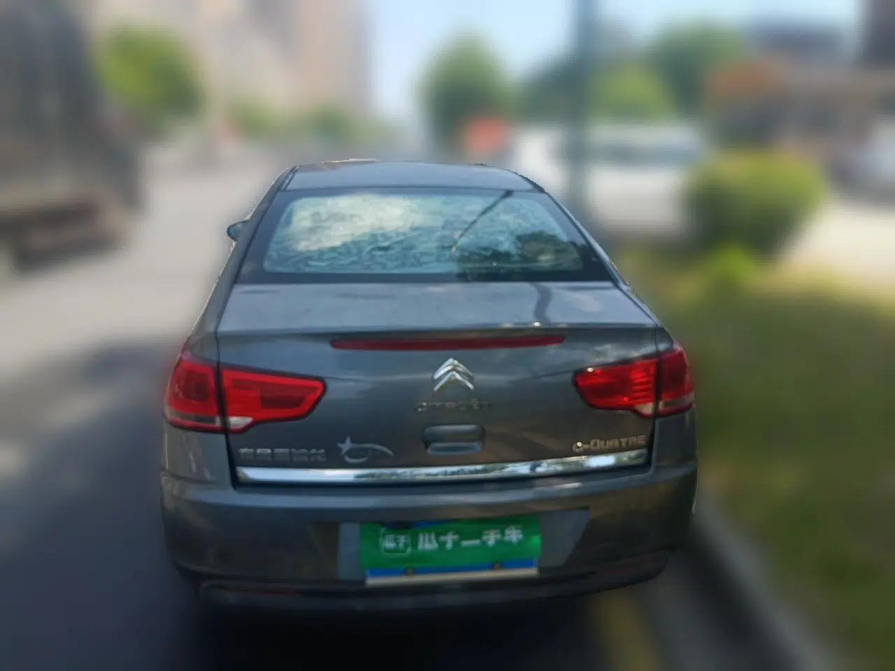Citroen C-Quatre 2014 VTS Version 1.6L Manual - Premium Model — миниатюра 5