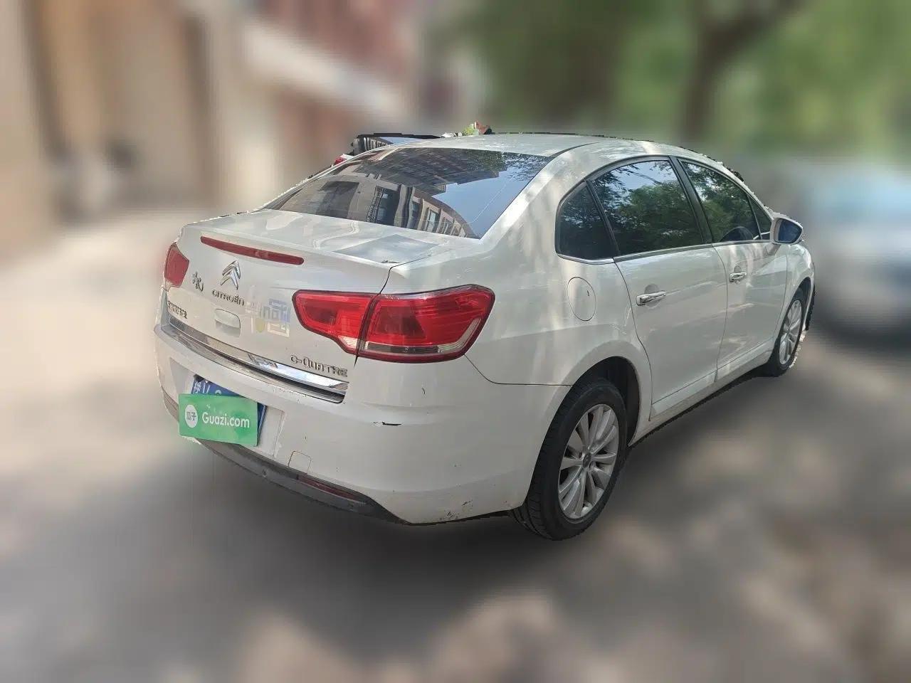 Citroen C-Quatre 2012 Sedan 1.6L Automatic Enjoyment Model — миниатюра 6