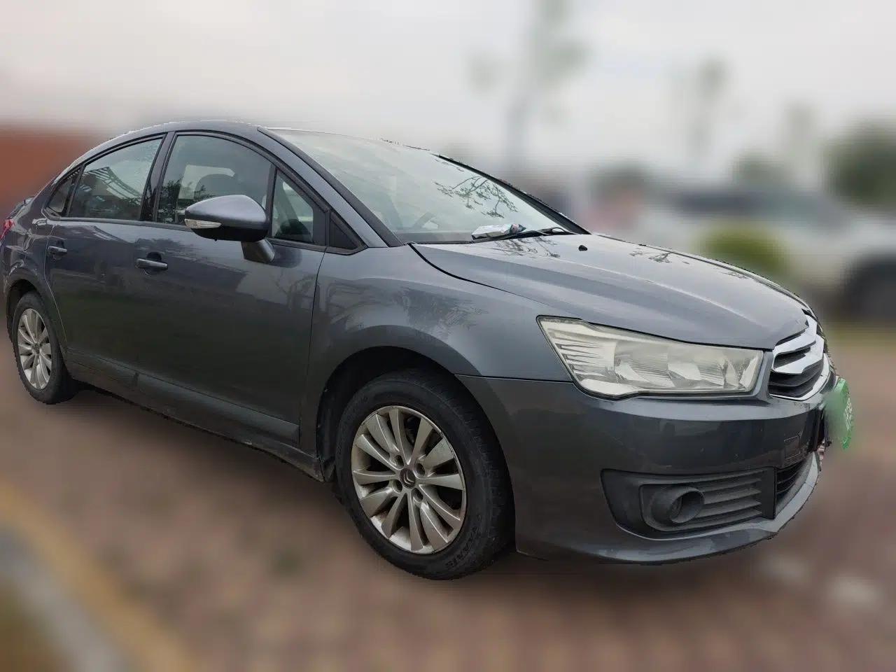 Citroen C-Quatre 2013 1.6L Manual Prestige CNG Model — миниатюра 3