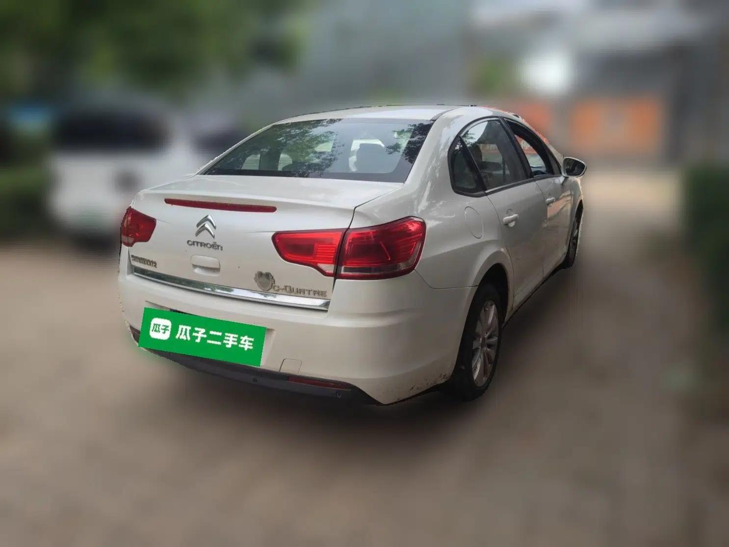 Citroen C-Quatre 2013 Sedan 1.6L Manual - Prestige Model — миниатюра 6