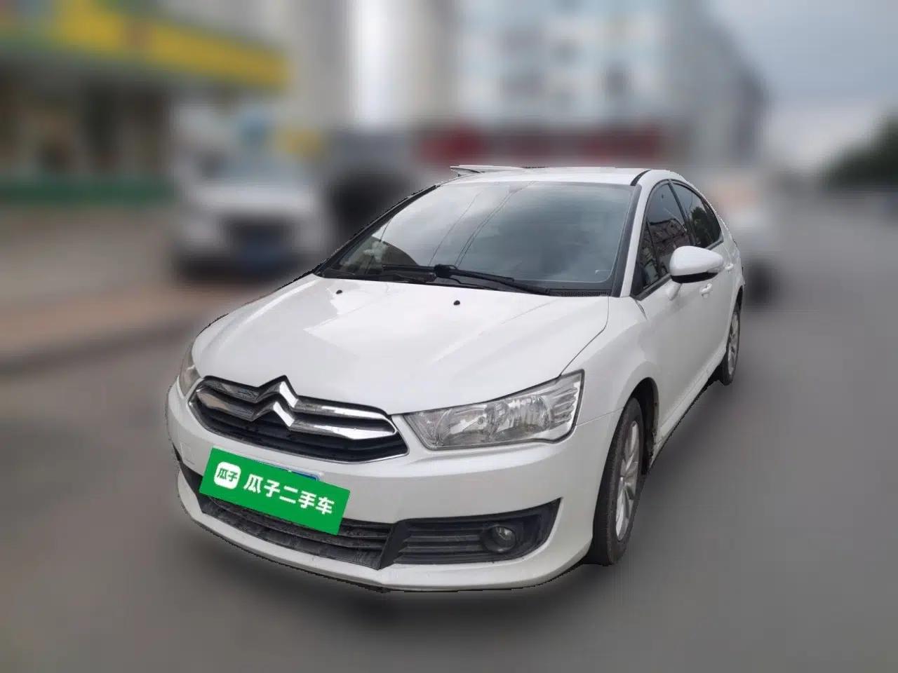 Citroen C-Quatre 2013 Sedan 1.6L Automatic Prestige Model — миниатюра 1
