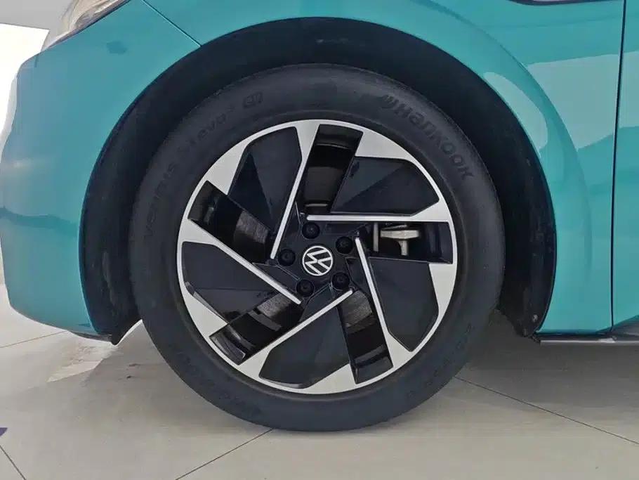 Volkswagen ID.3 2023 Pure Smart Edition — миниатюра 6