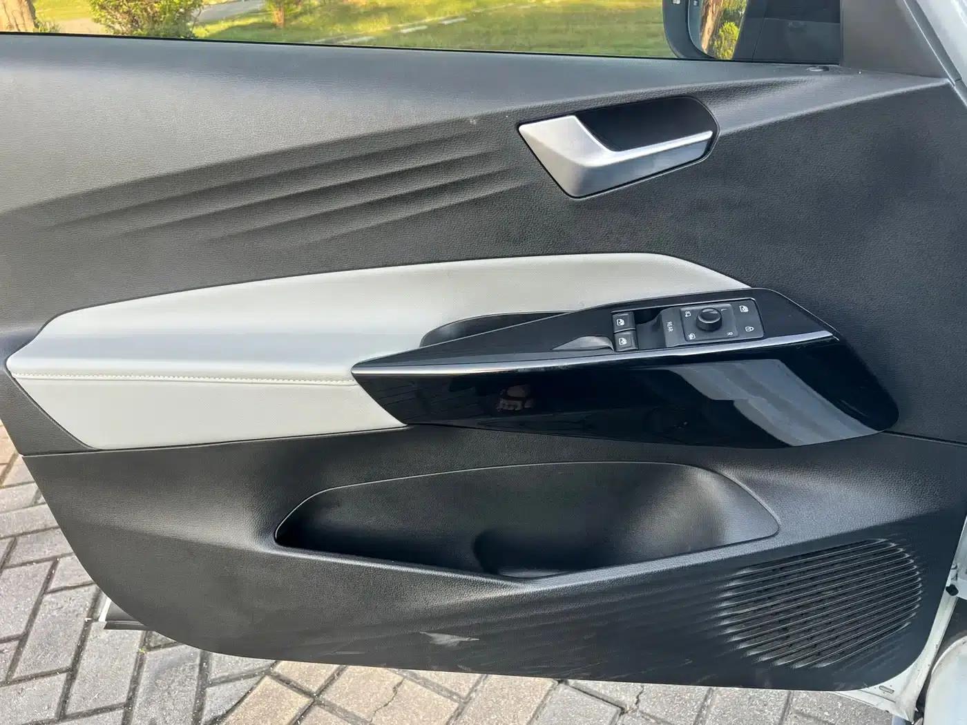 Volkswagen ID.3 2022 Pro Intelligent Edition — миниатюра 12