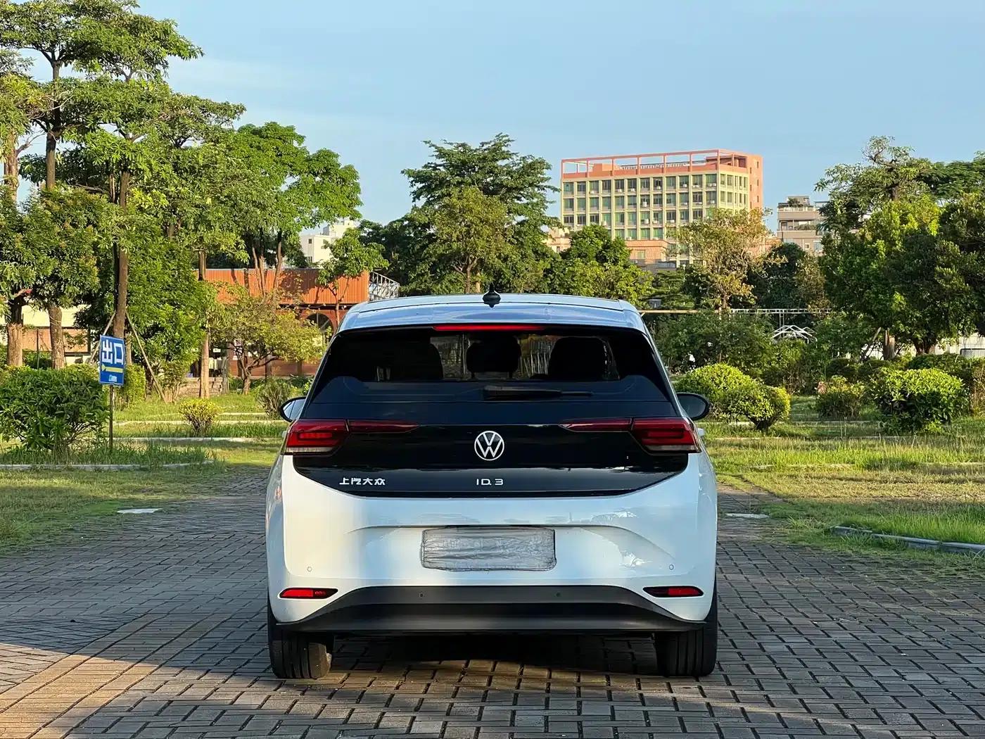 Volkswagen ID.3 2022 Pro Intelligent Edition — миниатюра 18