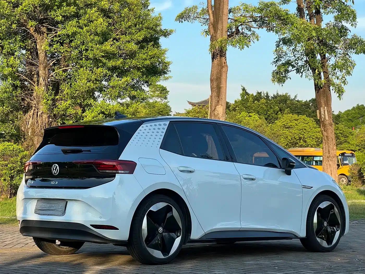 Volkswagen ID.3 2022 Pro Intelligent Edition — миниатюра 19