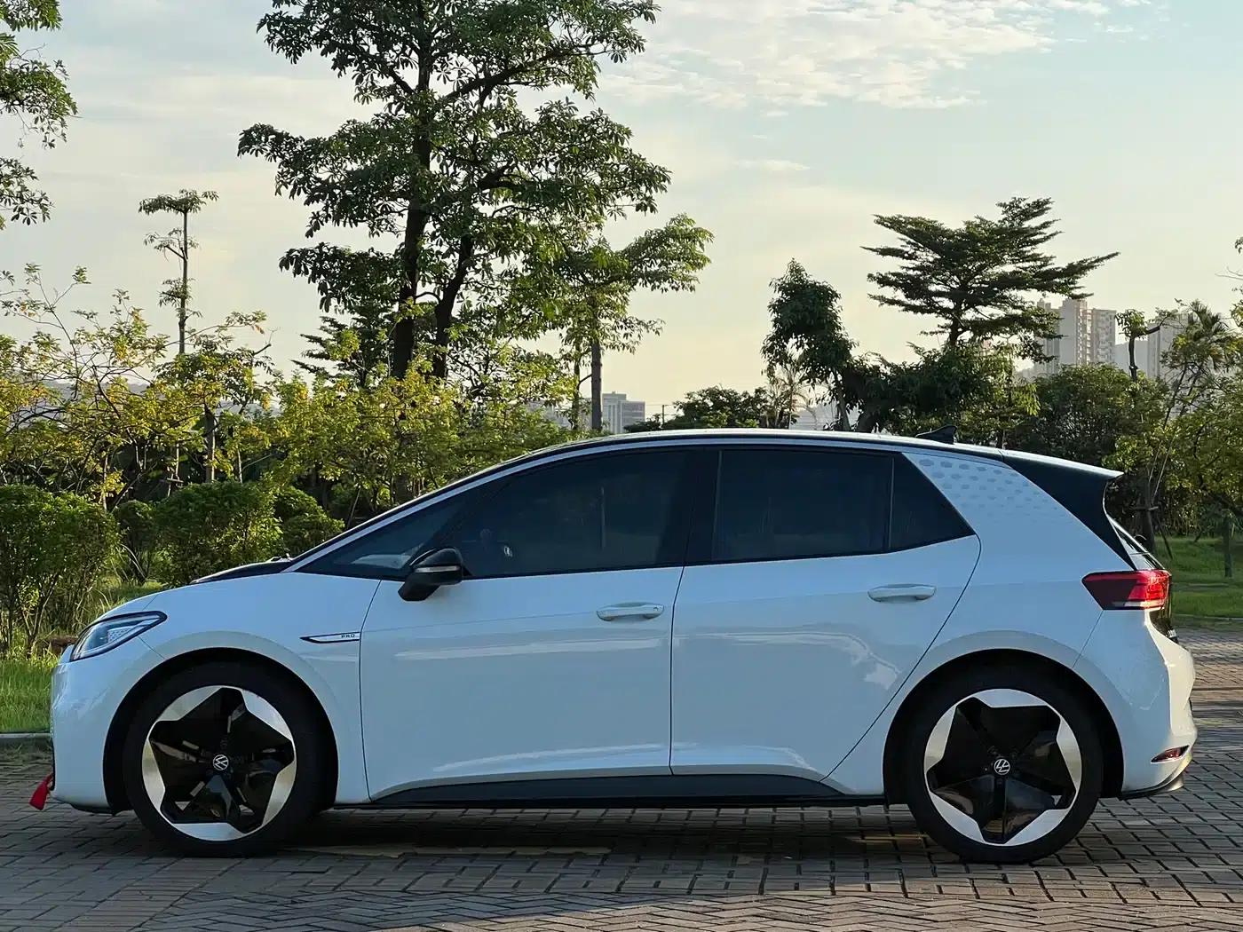 Volkswagen ID.3 2022 Pro Intelligent Edition — миниатюра 20