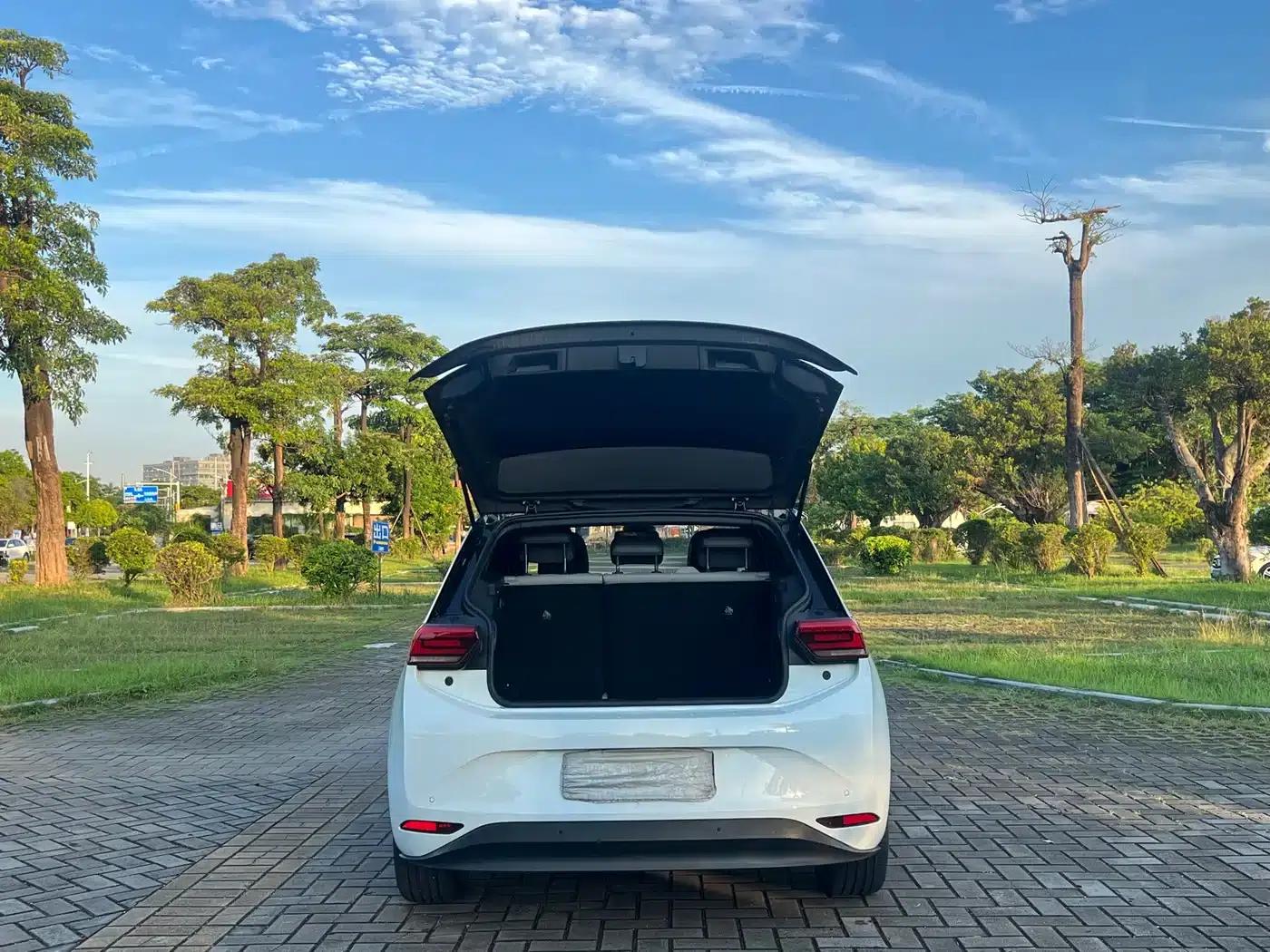 Volkswagen ID.3 2022 Pro Intelligent Edition — миниатюра 22