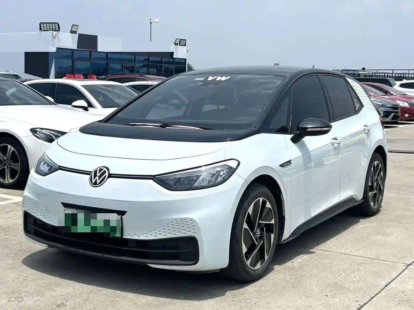 Volkswagen ID.3 2023 Pure Smart Edition — миниатюра 1