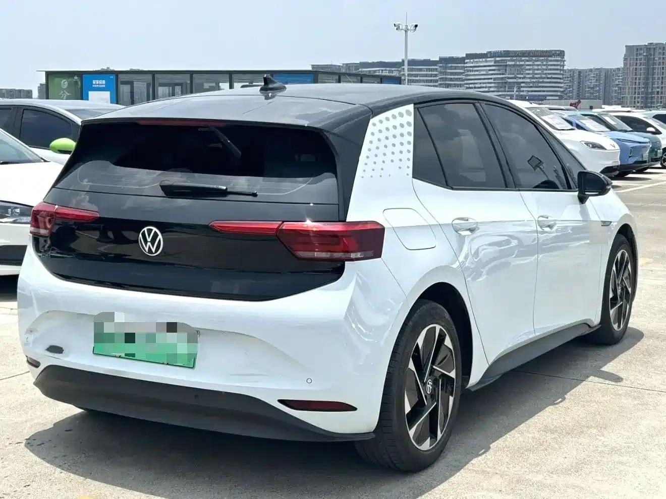 Volkswagen ID.3 2023 Pure Smart Edition — миниатюра 7